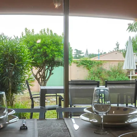 Chez Francis & Valerie Villegailhenc