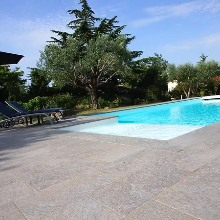 Holiday home Chez Francis & Valerie Villegailhenc